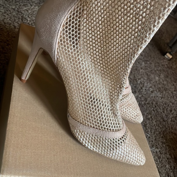 Shimmer gold heels - Picture 2 of 4